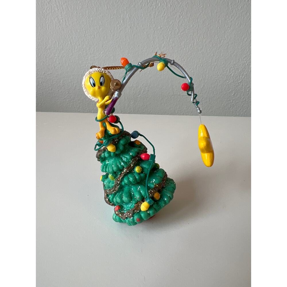 Looney Tunes Christmas Ornament Tweety On Tree Fishing Star Trevco 2000